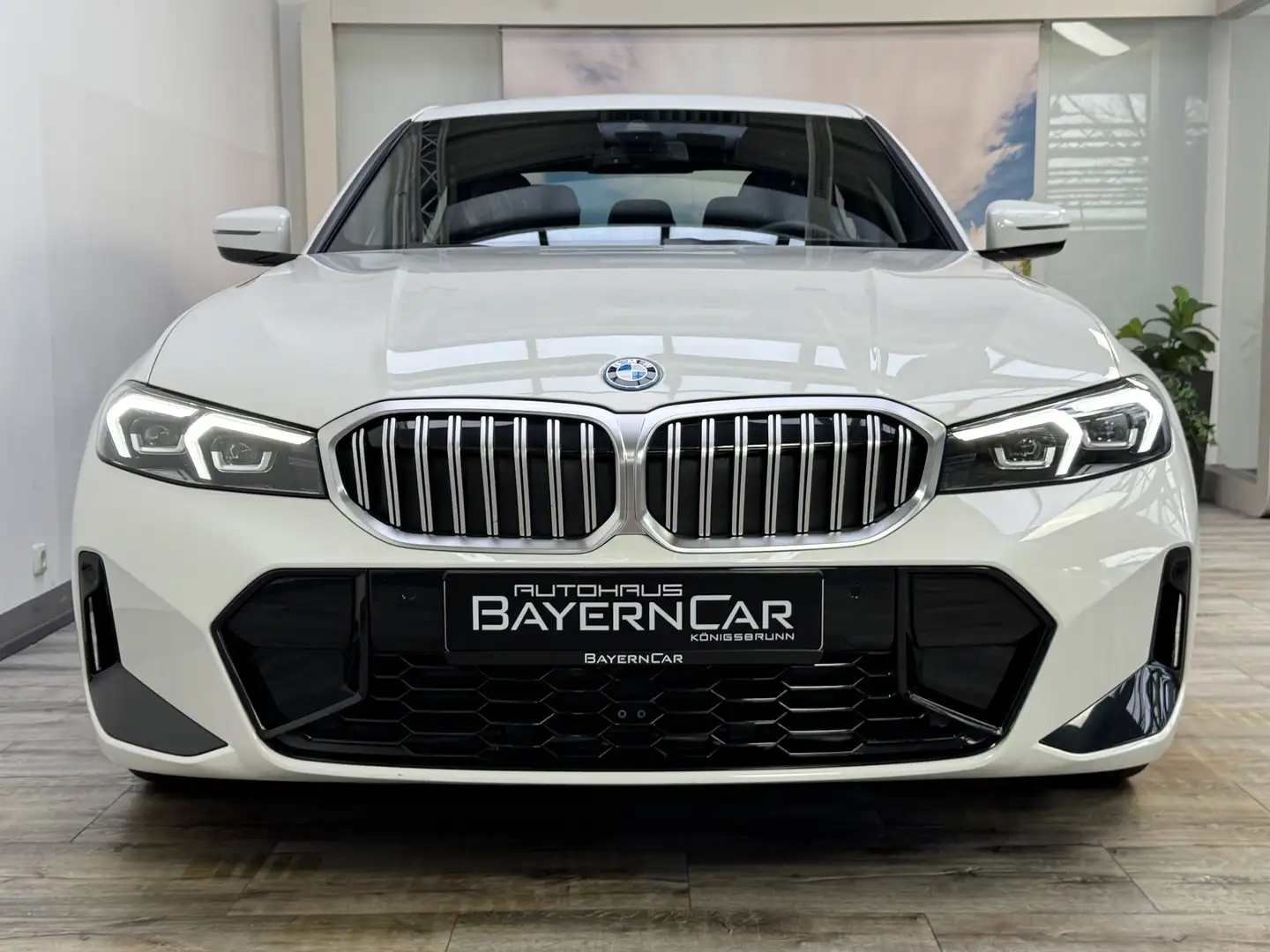 BMW 330 M Sportpaket eSitze Kamera Widescreen Blanc - 2