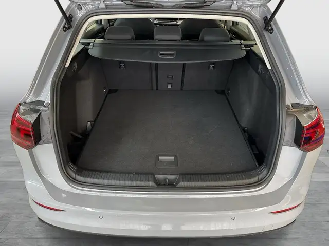 Volkswagen Golf view 18