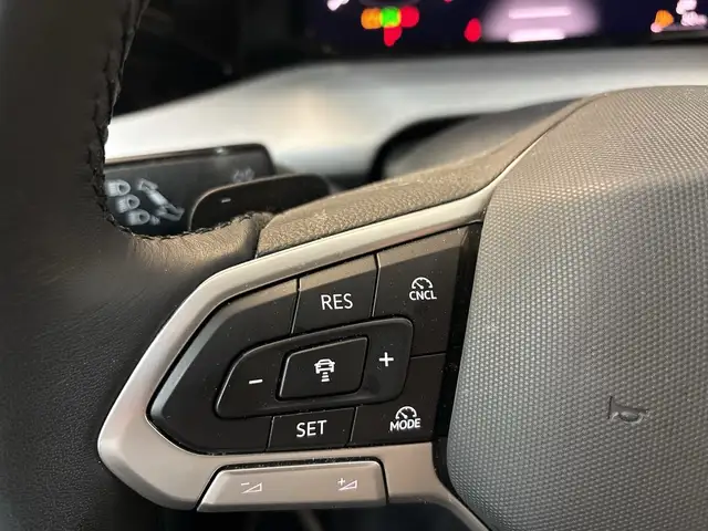 Volkswagen Golf view 15