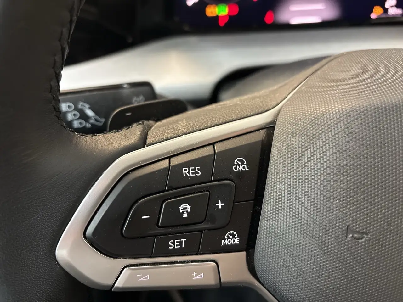 Volkswagen Golf VIII 1.5 eTSI LIFE STANDHZ. HEAD-UP, миниатюра 16