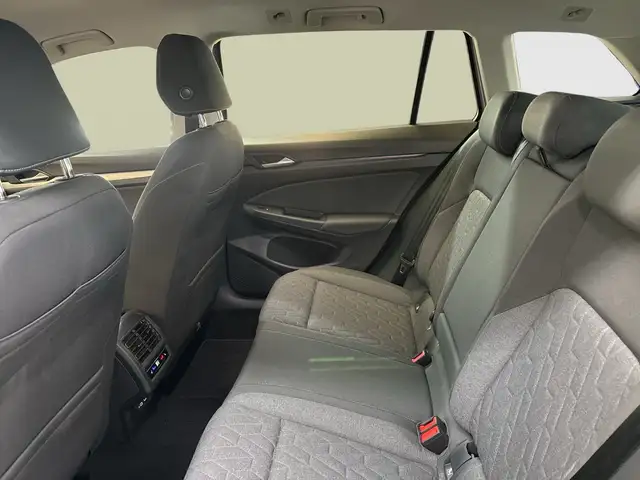 Volkswagen Golf view 8