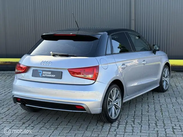 Audi A1 view 3