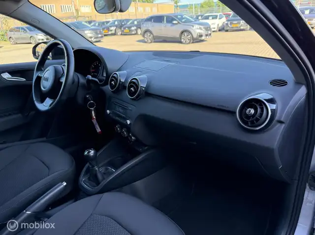 Audi A1 view 13