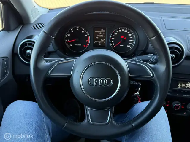 Audi A1 view 12