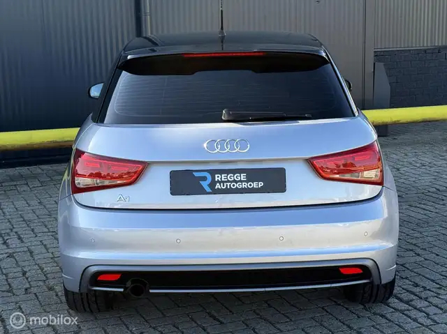 Audi A1 view 8