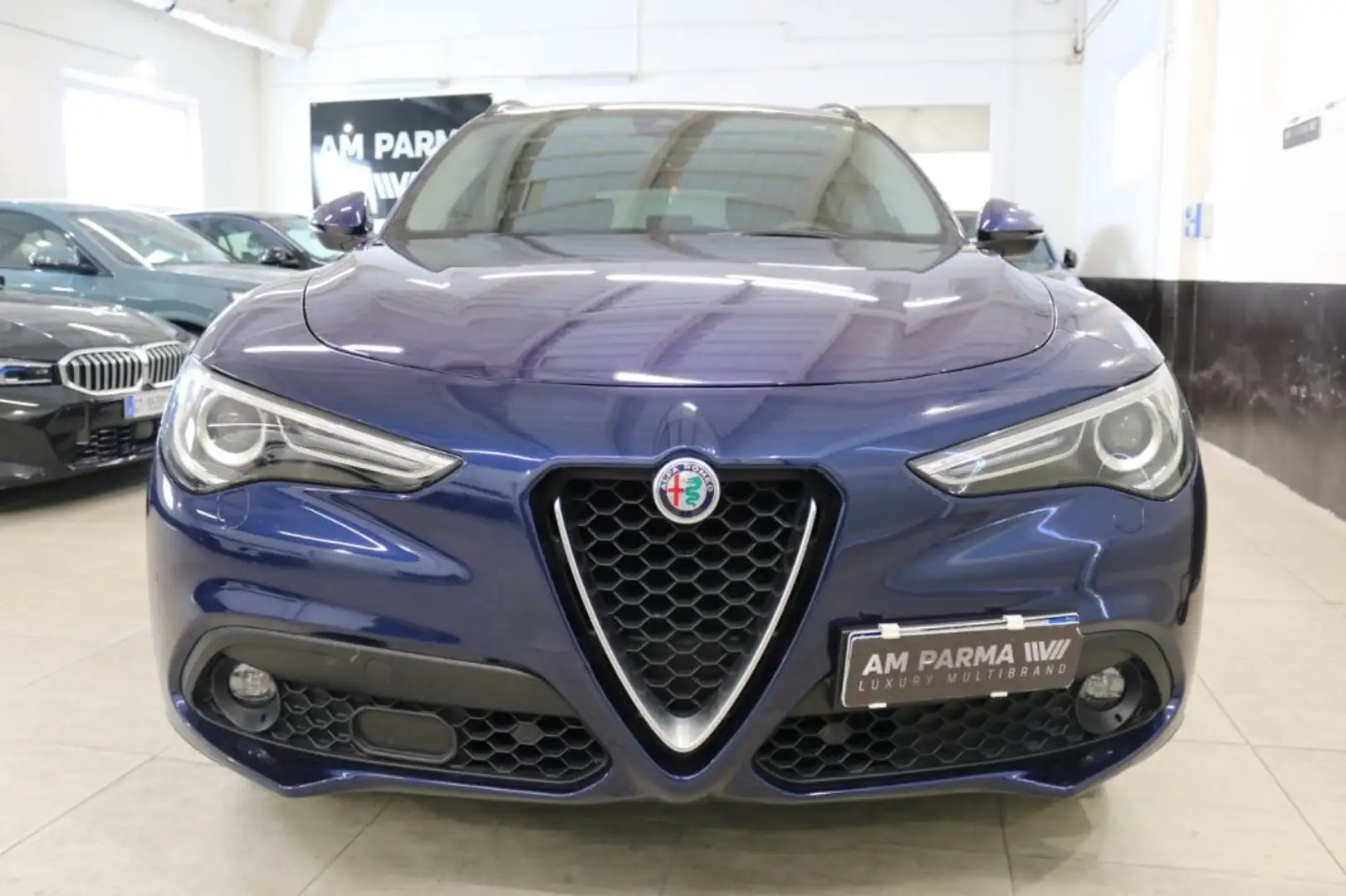 Alfa Romeo Stelvio 2.2 Turbodiesel 210 CV AT8 Q4 Executive Blauw - 2