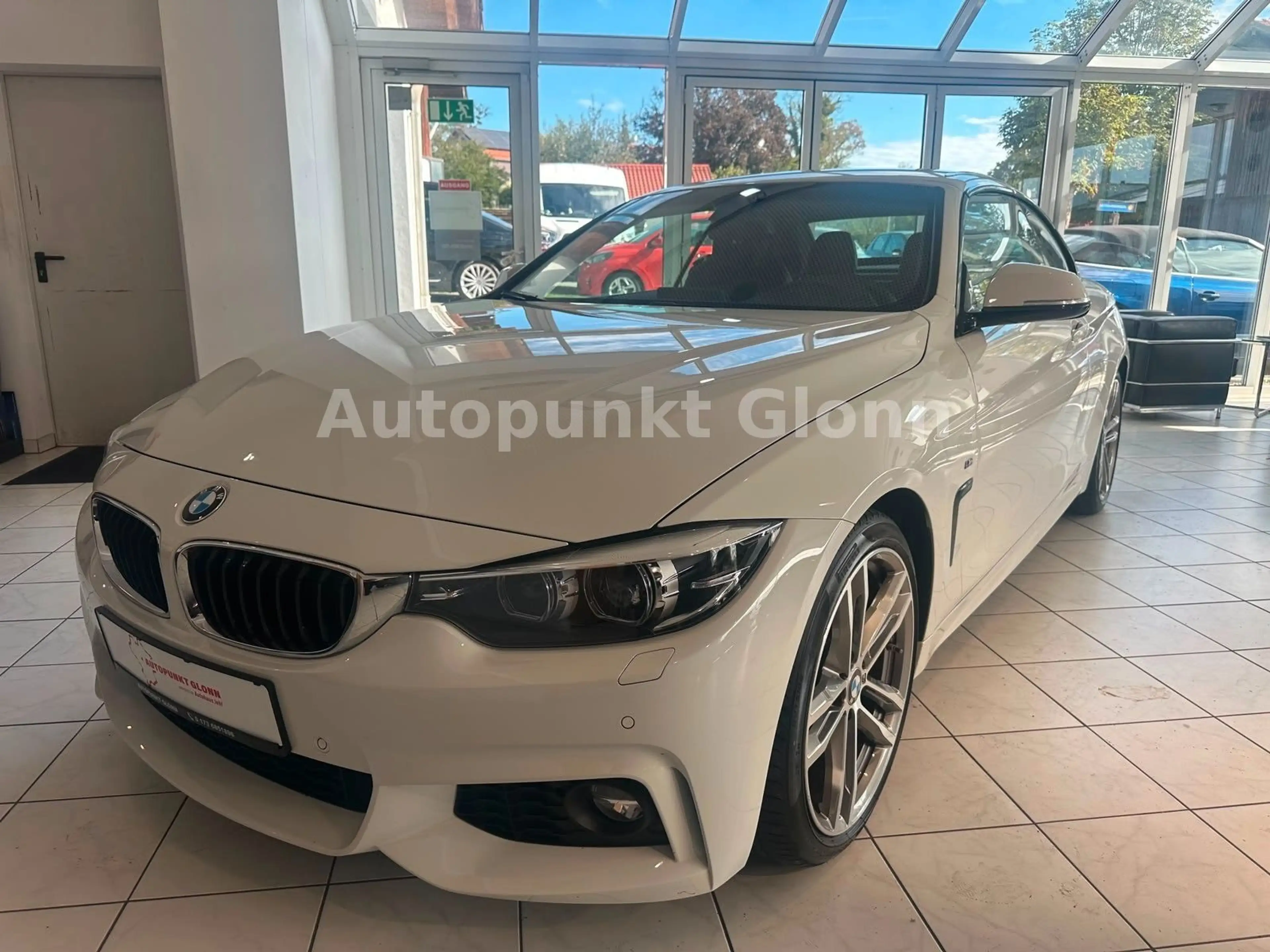 BMW 420 d Cabrio M Sport|Nackenheiz.|LED — photo 3