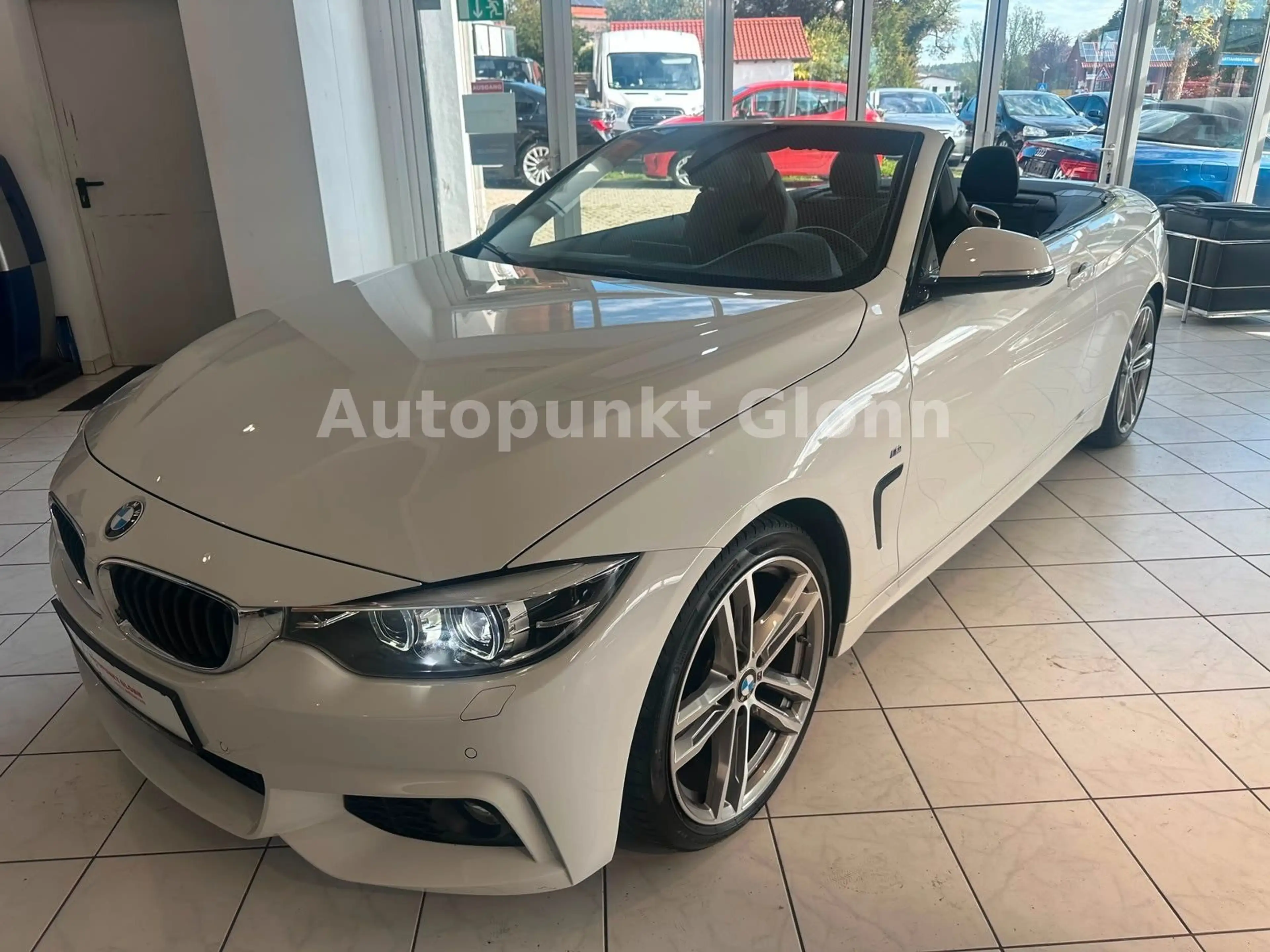 BMW 420 d Cabrio M Sport|Nackenheiz.|LED — photo 4