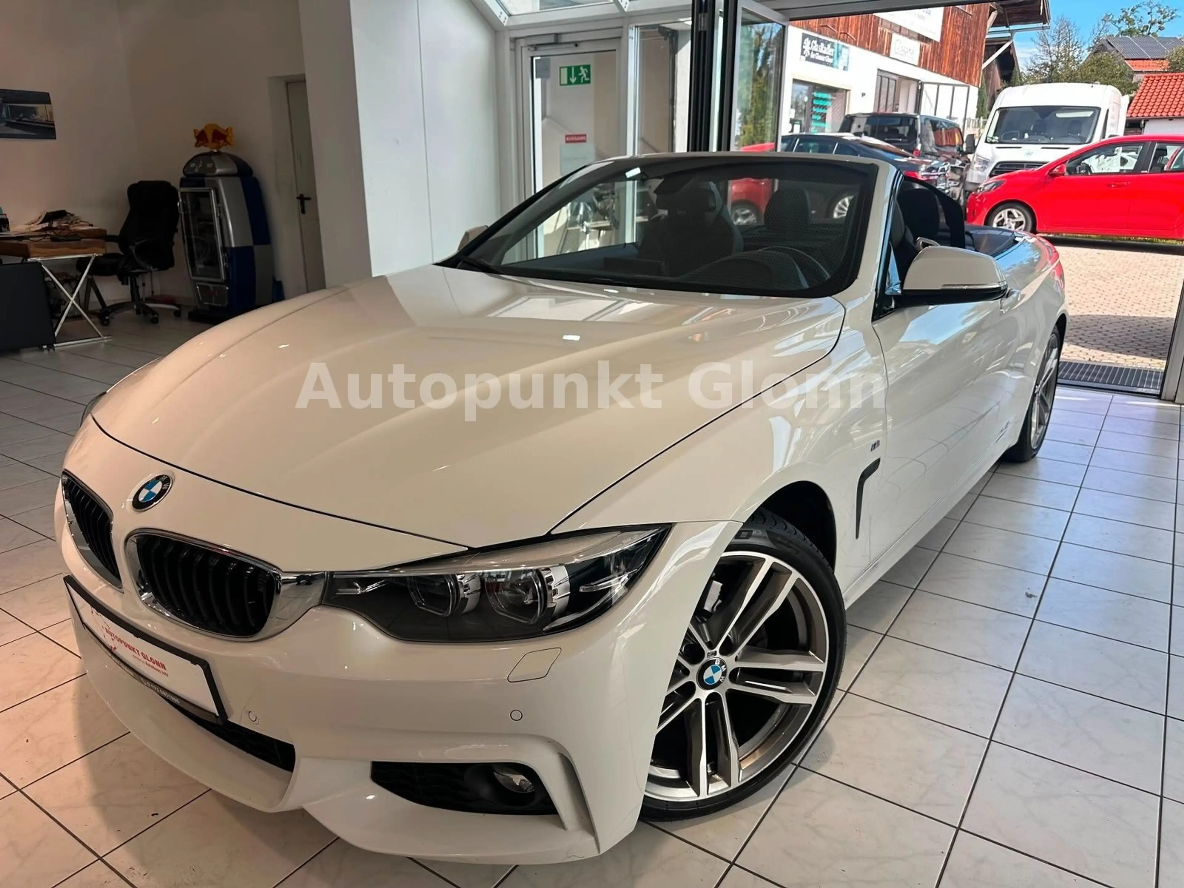 BMW 420 d Cabrio M Sport|Nackenheiz.|LED — photo 2