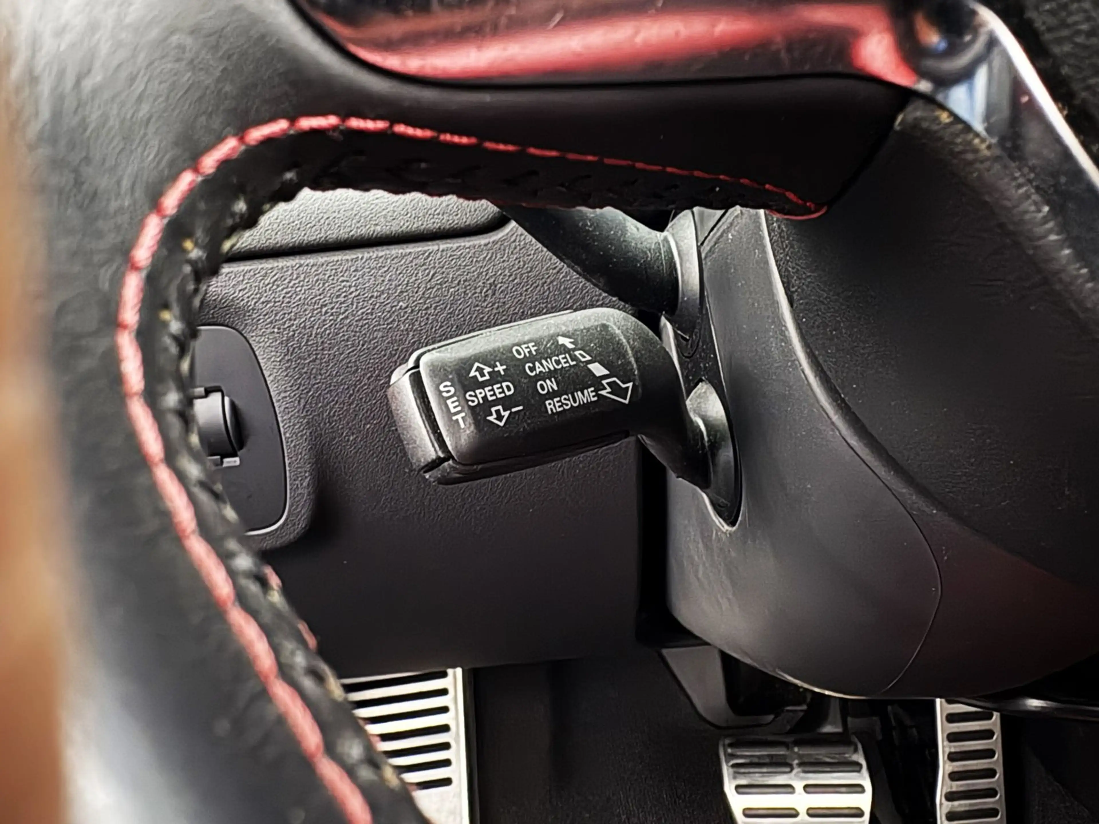 Audi TTS TTS 2.0 TFSI quattro S-tronic Leder#BOSE#Magnetic — photo 13