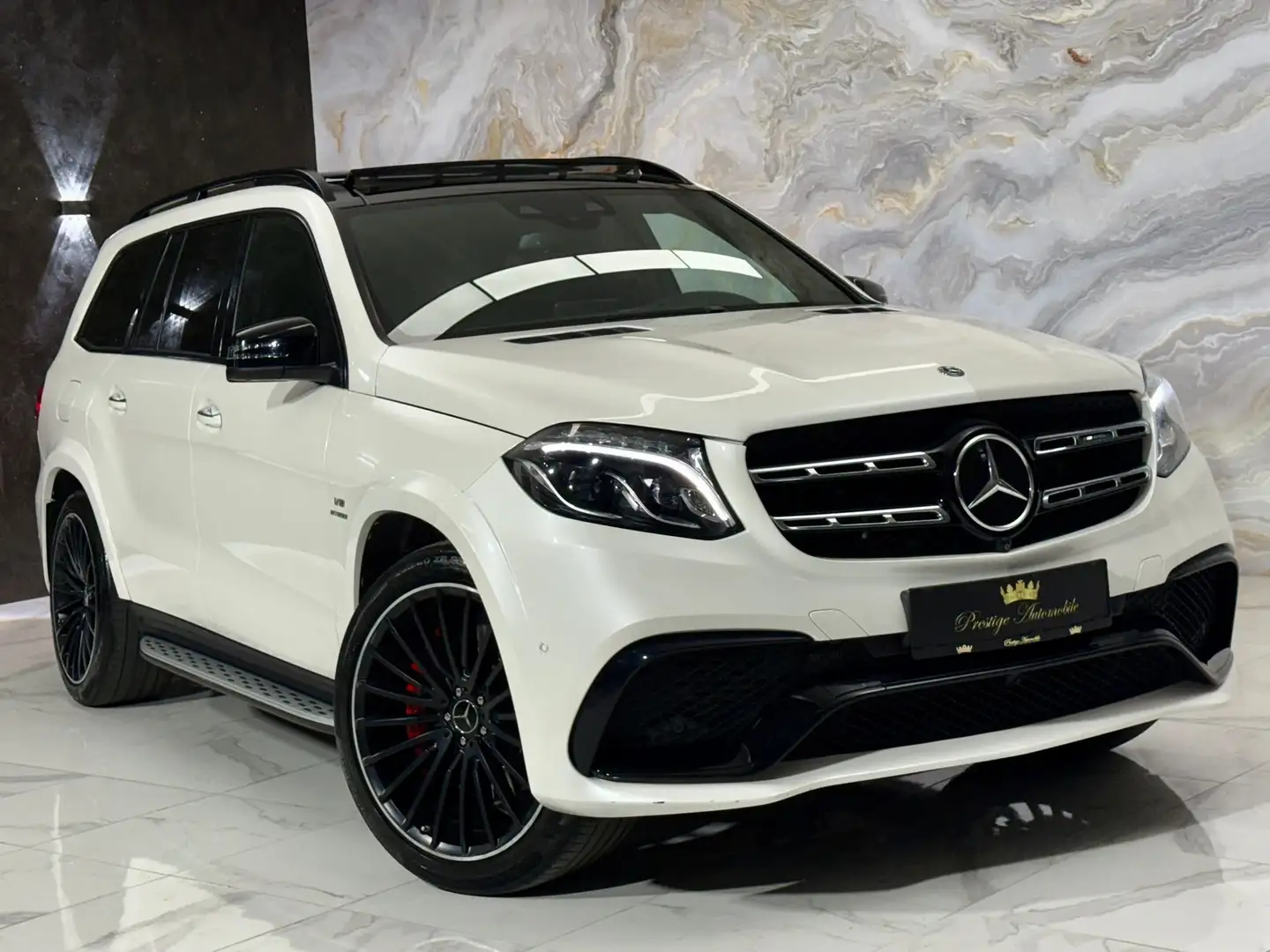 Mercedes-Benz GLS 63 AMG 4MATIC 5,5 585PS *DIAMANT WEIß-EXCLUSIVE LEDER* Weiß - 2