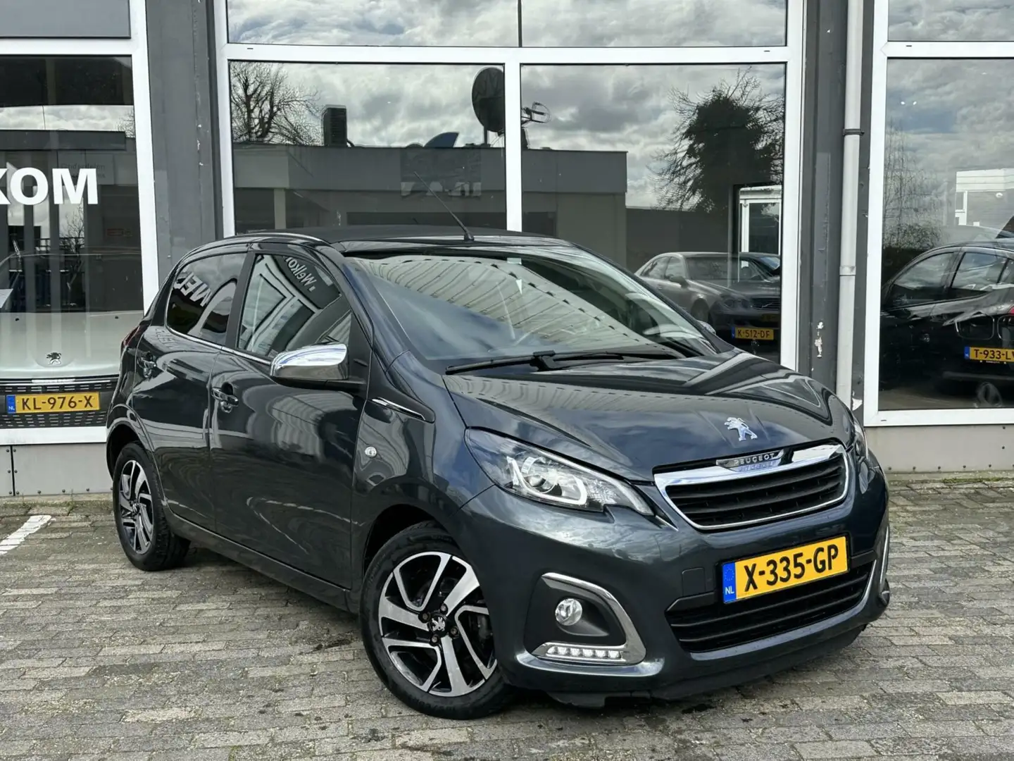 Peugeot 108 108 1.0 e-VTi Allure TOP Grijs - 1