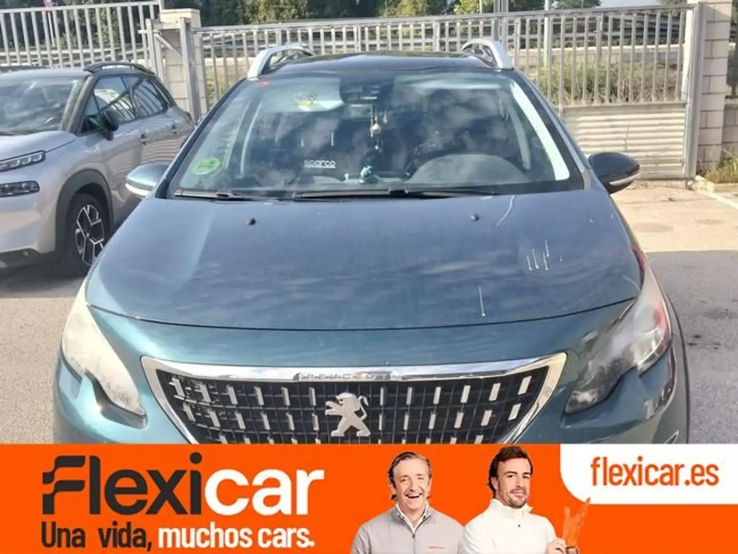 Peugeot 2008 1.6 BlueHDI S&S Allure 120 Verde - 1