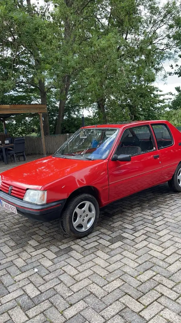 Peugeot 205 Dixie - 2