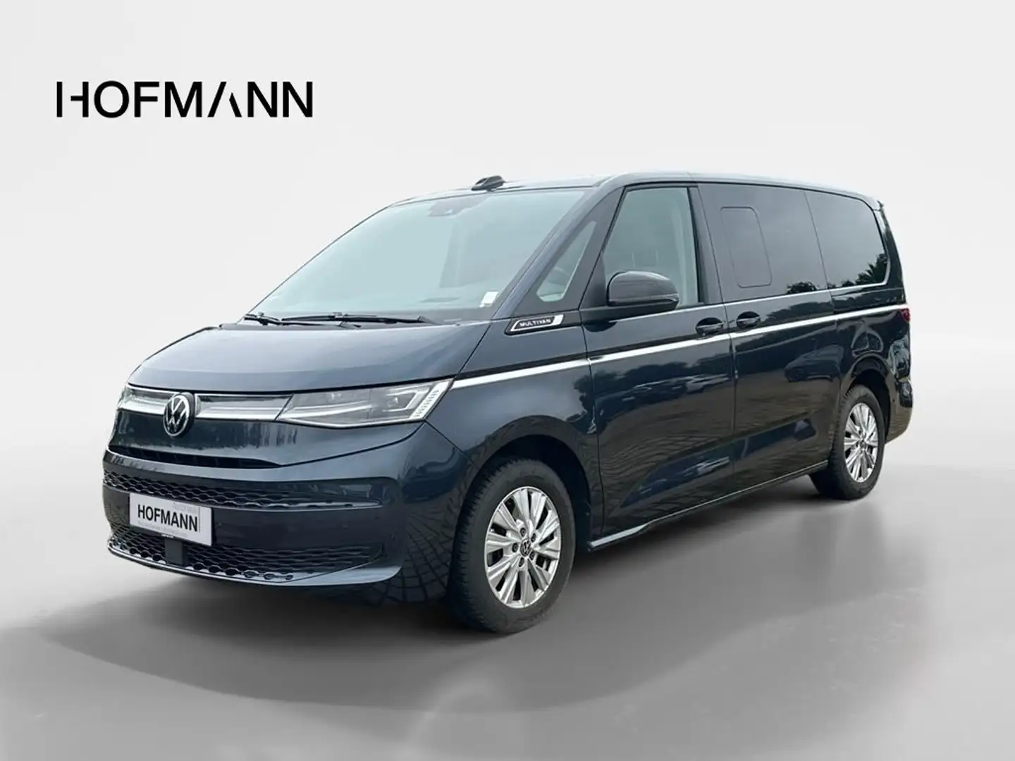 Volkswagen T7 Multivan Style Blau - 1