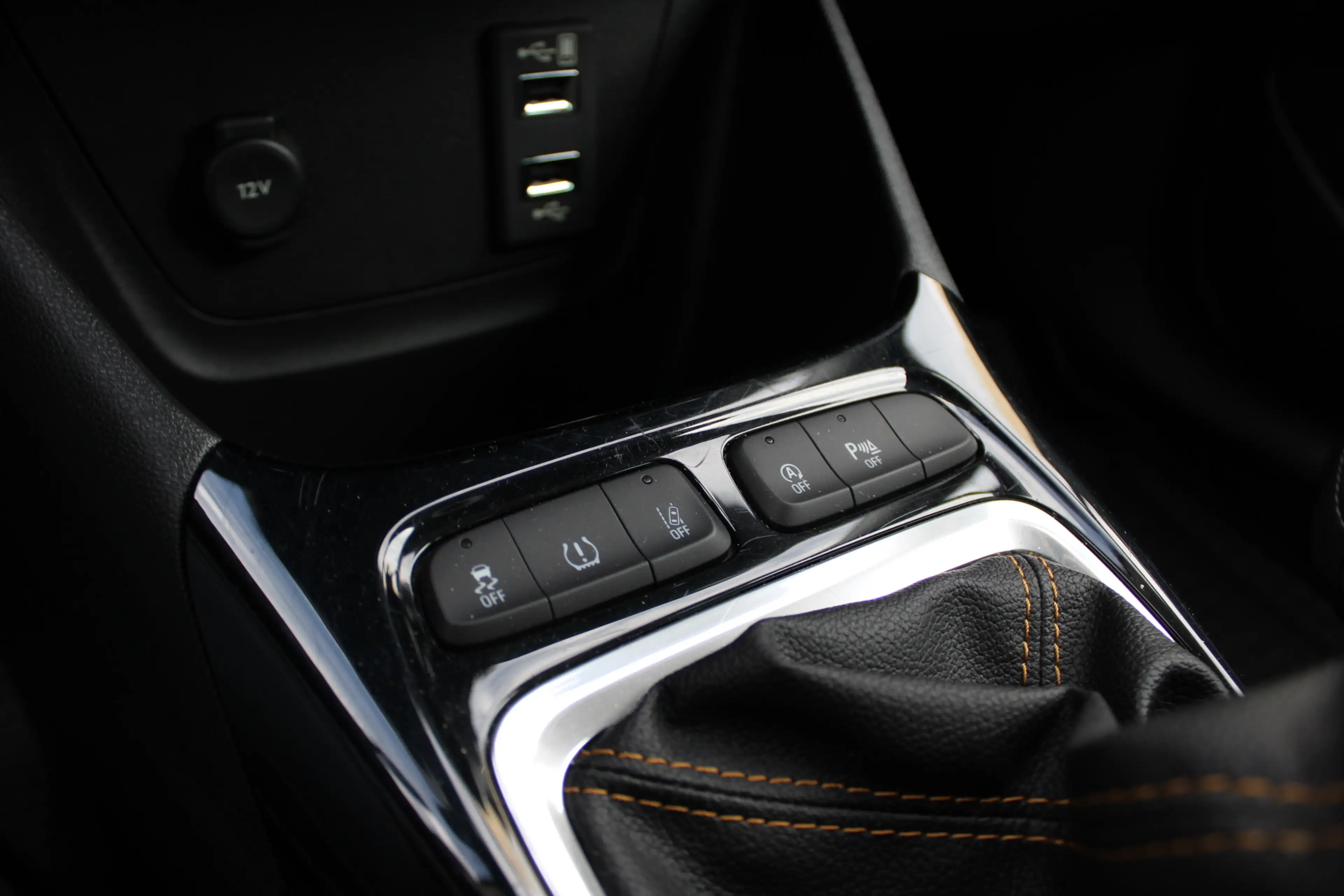 Opel Crossland X 1.2 Turbo Innovation | Trekhaak | Head-up | Winter — photo 35