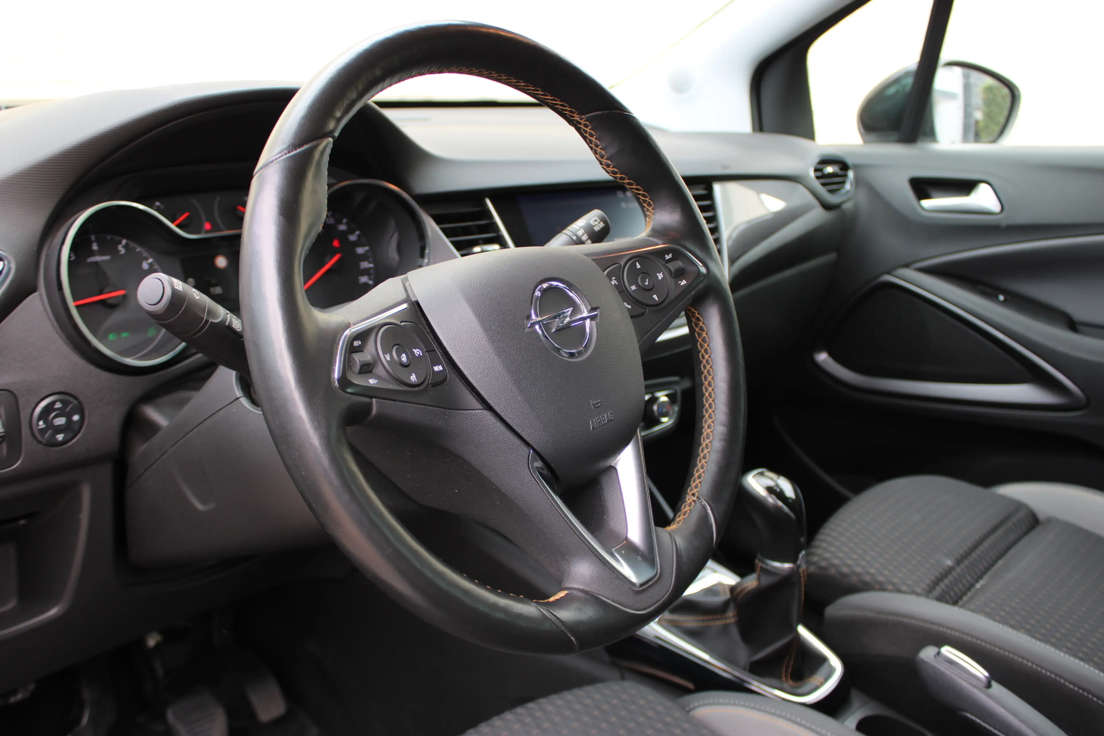 Opel Crossland X 1.2 Turbo Innovation | Trekhaak | Head-up | Winter — photo 4