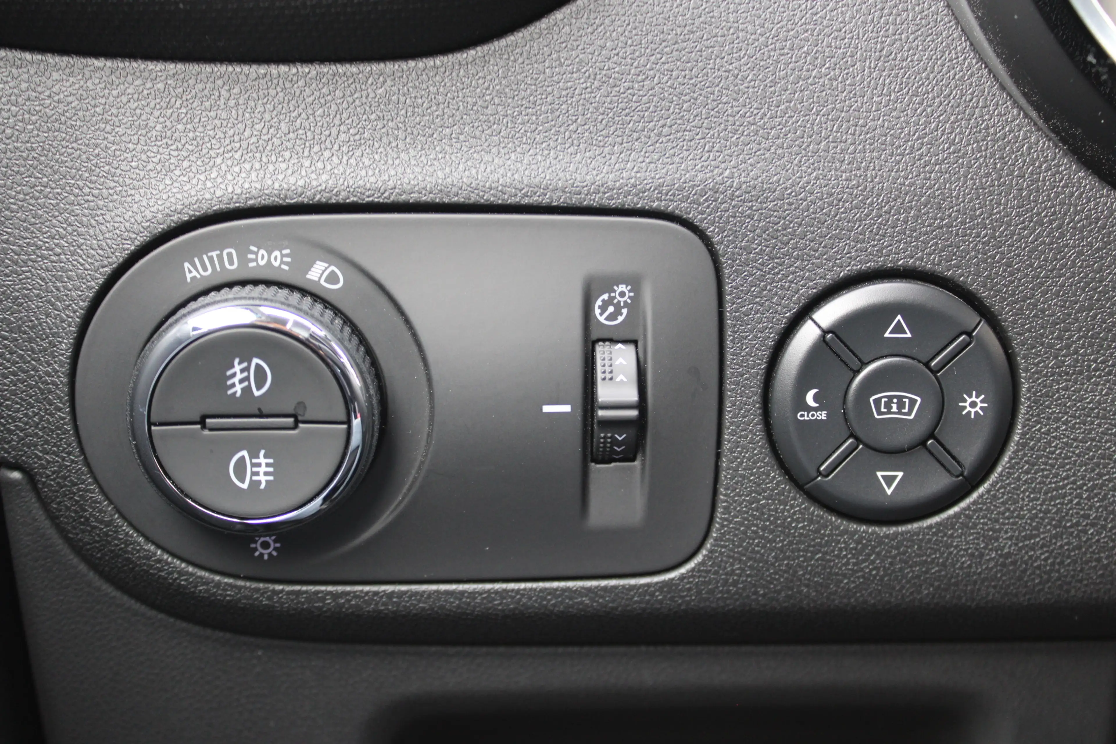 Opel Crossland X 1.2 Turbo Innovation | Trekhaak | Head-up | Winter — photo 20