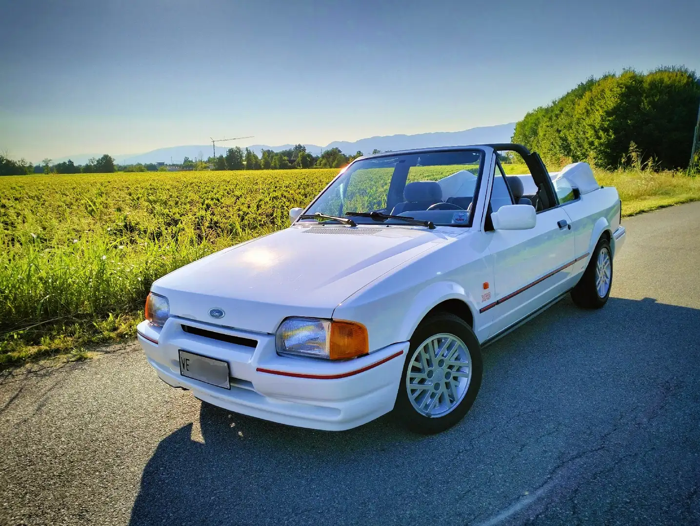 Ford Escort XR3 - 1