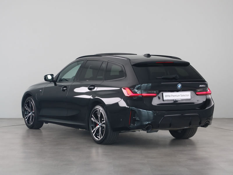 BMW 330 3 Serie Touring 330e xDrive — photo 12