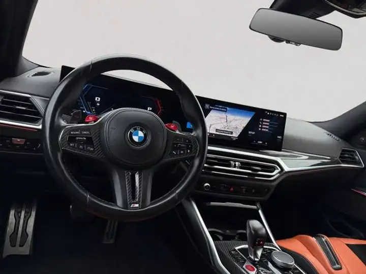 BMW M3 2023, foto 13