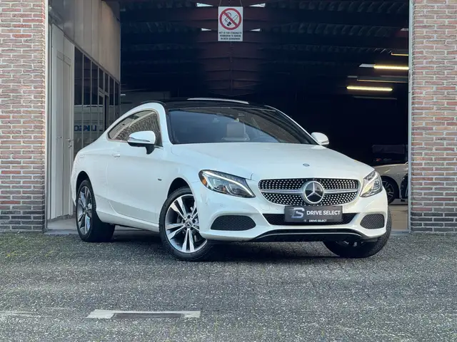 Mercedes-Benz C 220 d Coupe Edition 1 Pano | Head-up | Burmester | 360