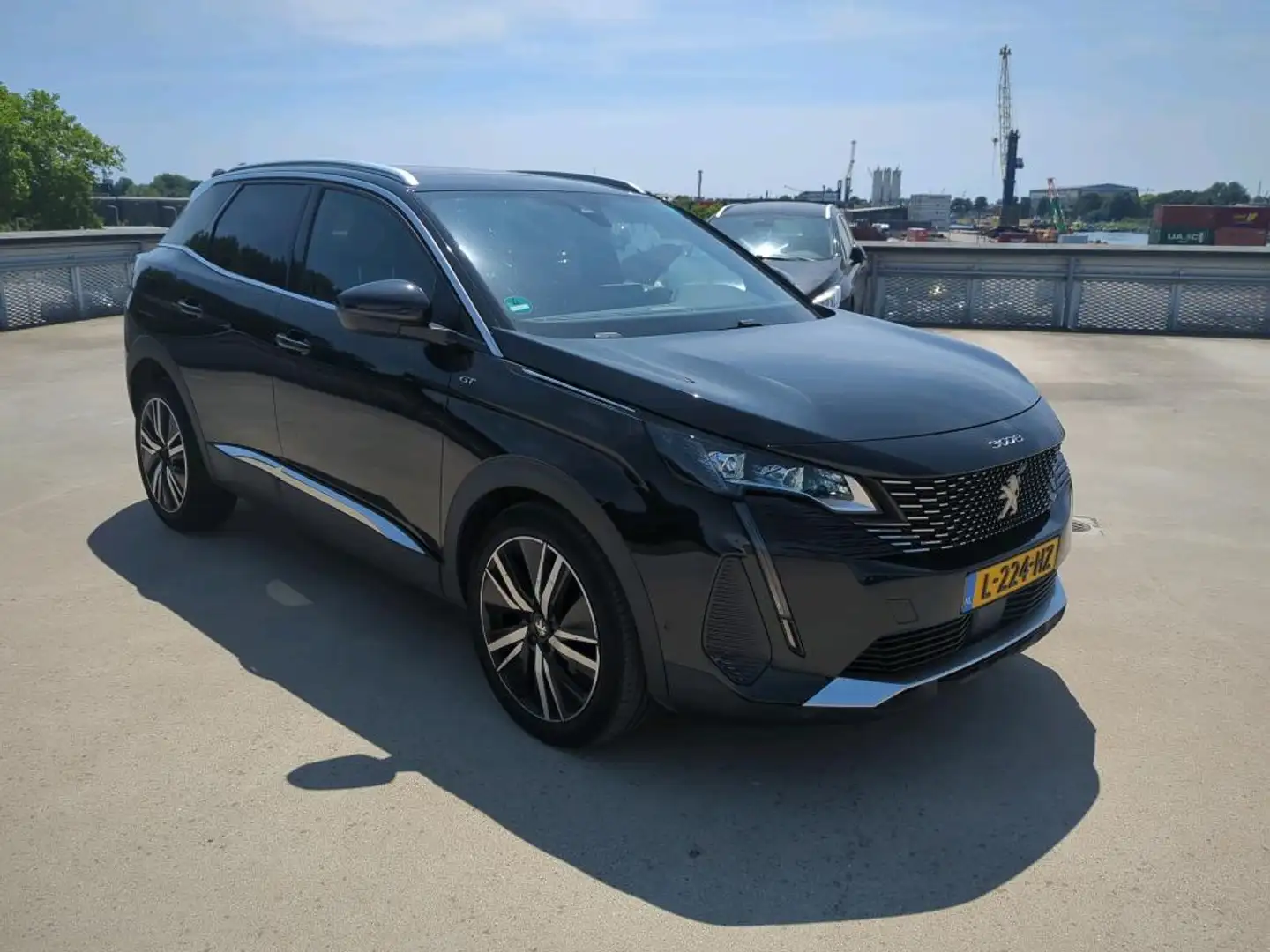 Peugeot 3008 1.6 PureTech Blue Lease GT | Automaat | Navigatie Zwart - 2