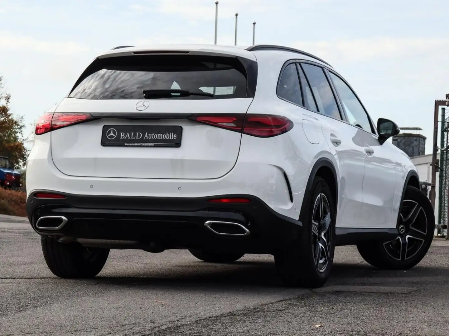 Mercedes-Benz GLC 220 d 4M AMG-Sport/Pano/Night/Distr/LED/Cam Bianco - 2