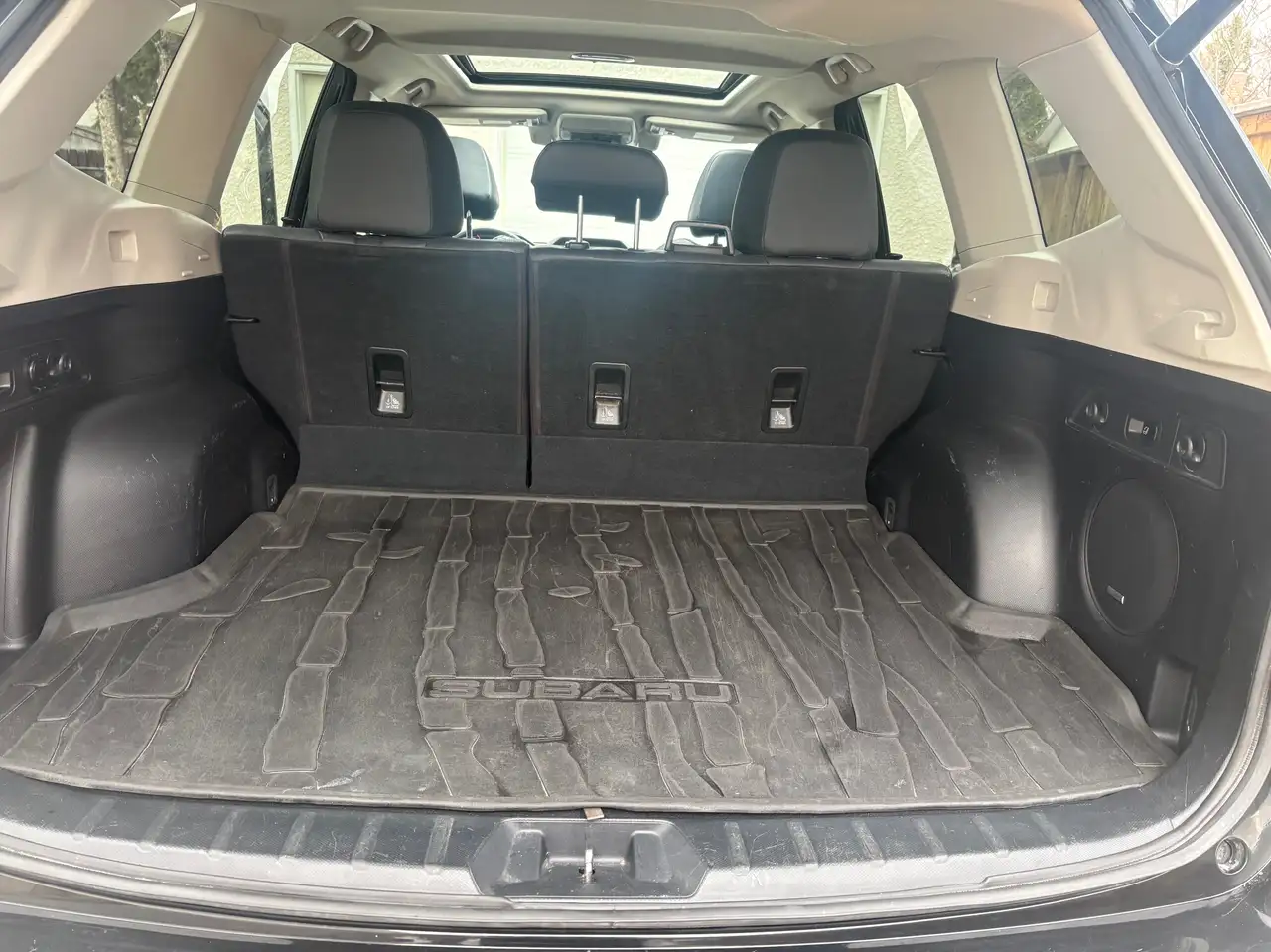 Subaru Forester снимка Subaru Forester