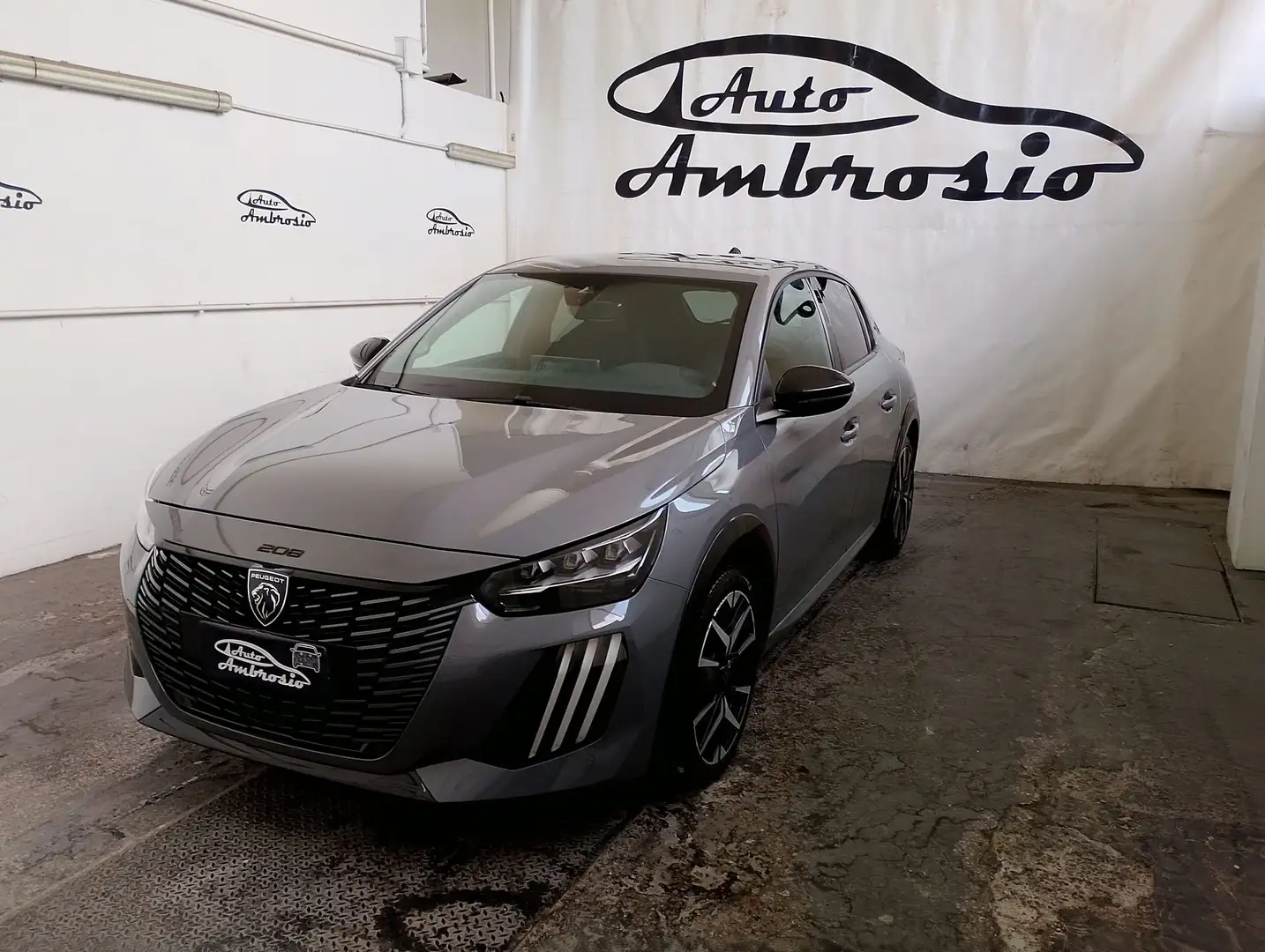 Peugeot 208 PureTech 100 Stop&Start 5 porte GT TUA DA 199,00 Grijs - 1