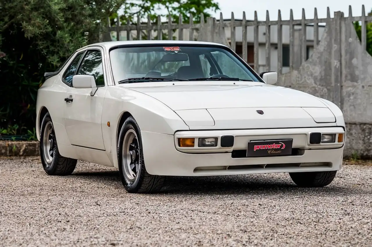 Porsche 944 Coupe 2.5, foto 7
