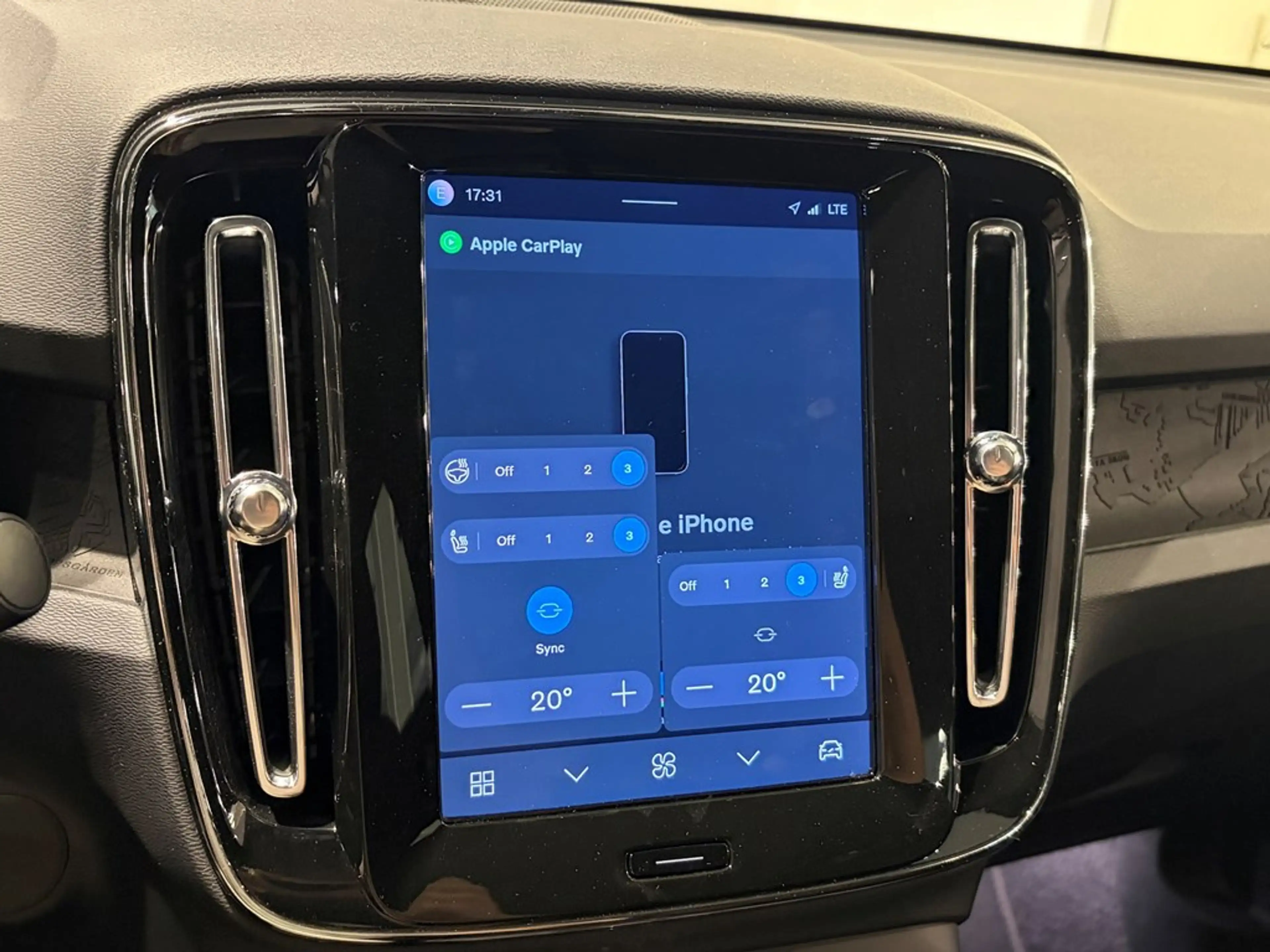 Volvo EC40 Recharge Ultra Extended Range — photo 8