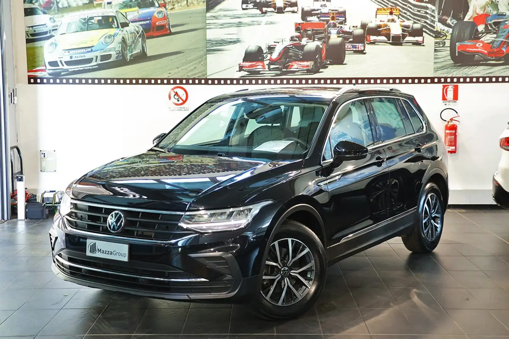 Volkswagen Tiguan 1.5 TSI 150cv DSG ACT Life - ADAS/LED/APP/AMBIENT Noir - 1