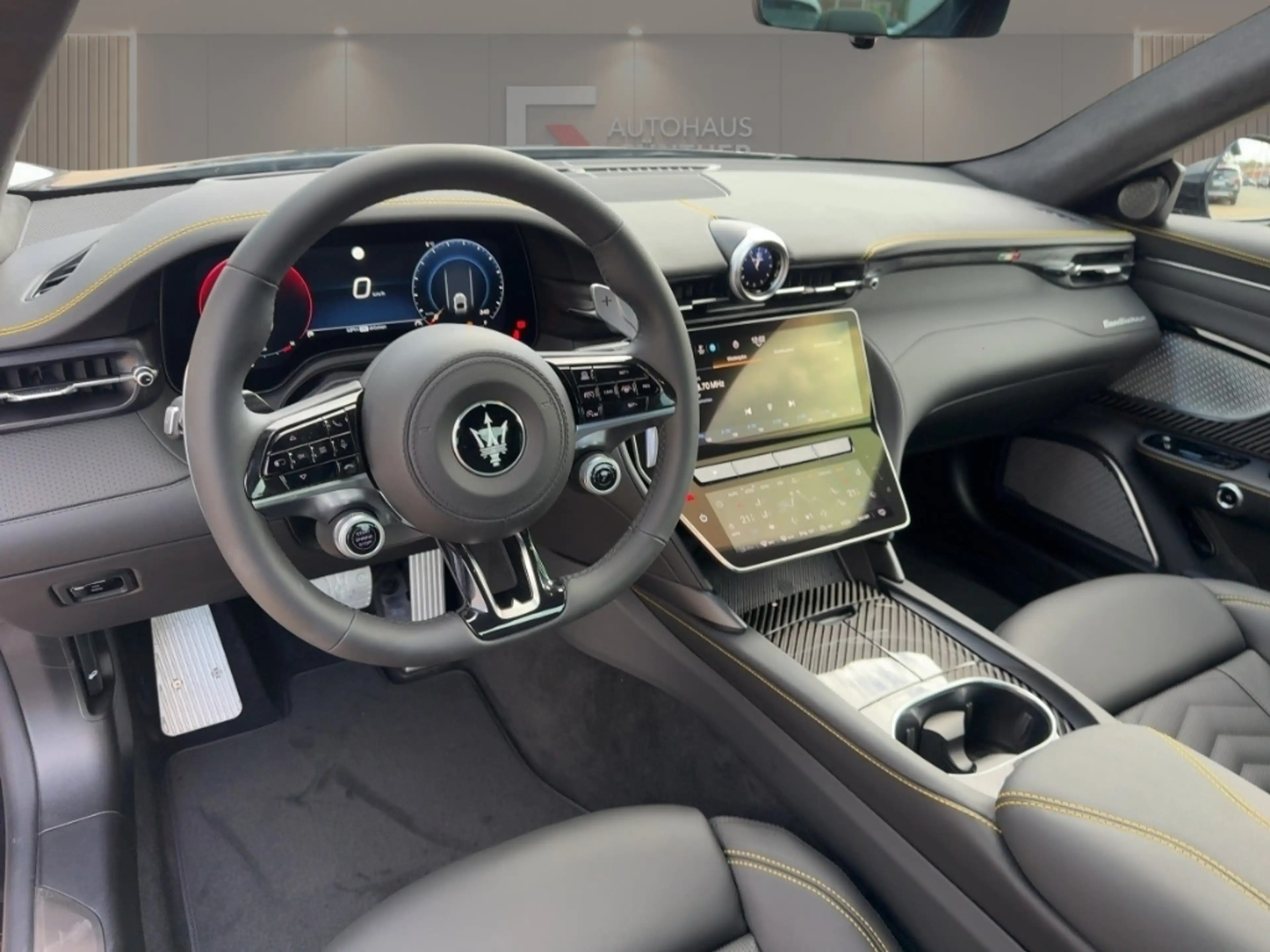 Maserati GranTurismo MODENA MY26 V6 AWD Carbon/Black/LED/360 — photo 7