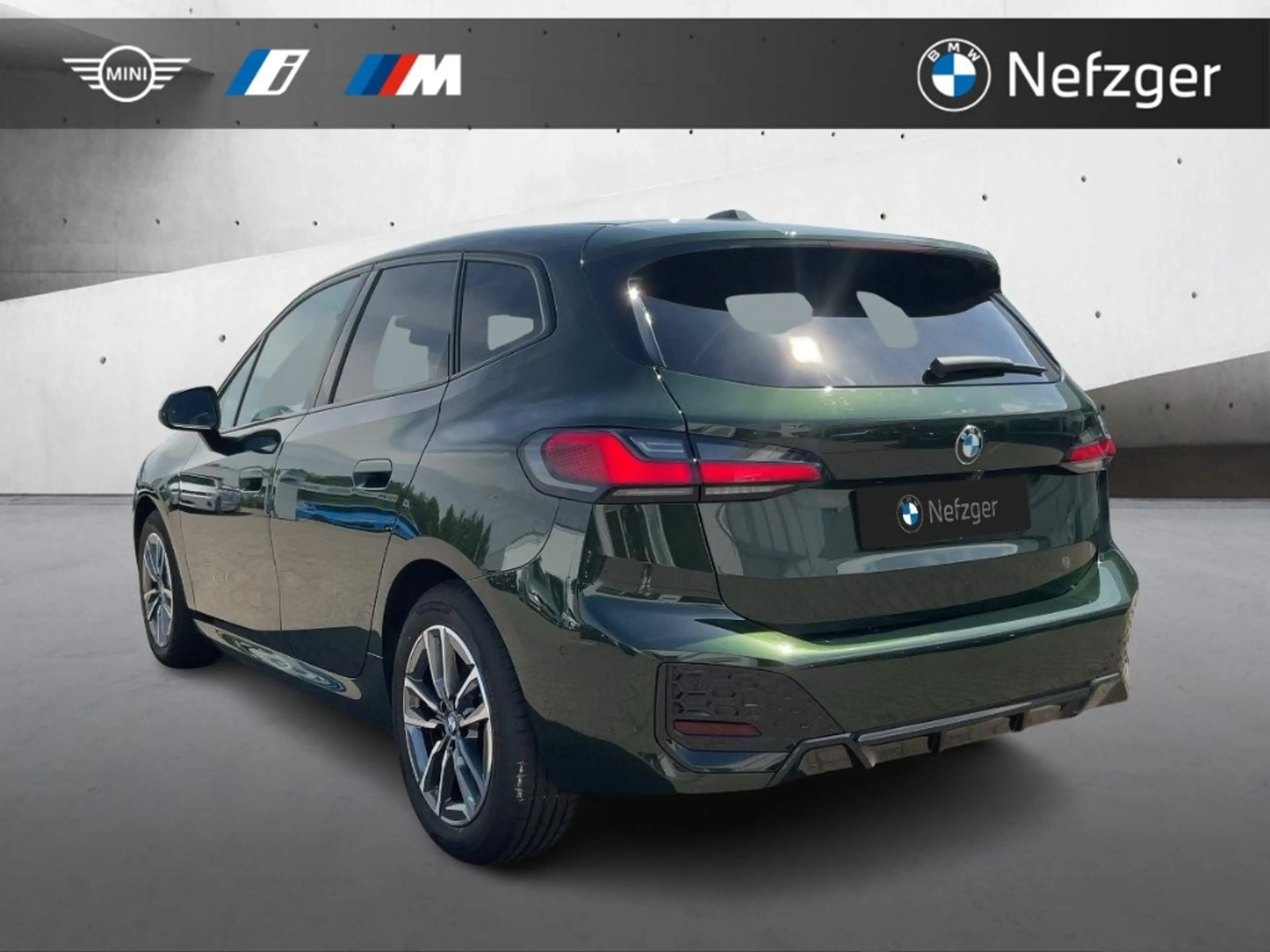 BMW 223 Active Tourer i M Sport HUD Adap.LED 360°ACC — photo 3