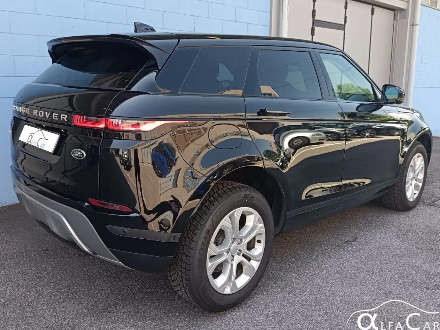 Land Rover Range Rover Evoque 1.5 I3 MHEV 160 CV Auto S Nero - 2