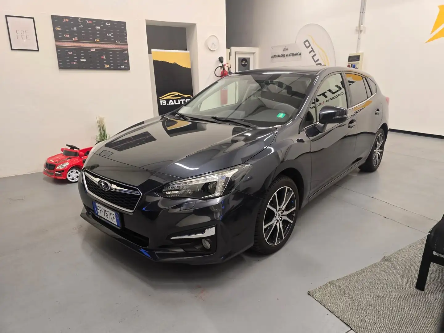 Subaru Impreza Impreza IV 1.6i Style navi lineartronic Grey - 1