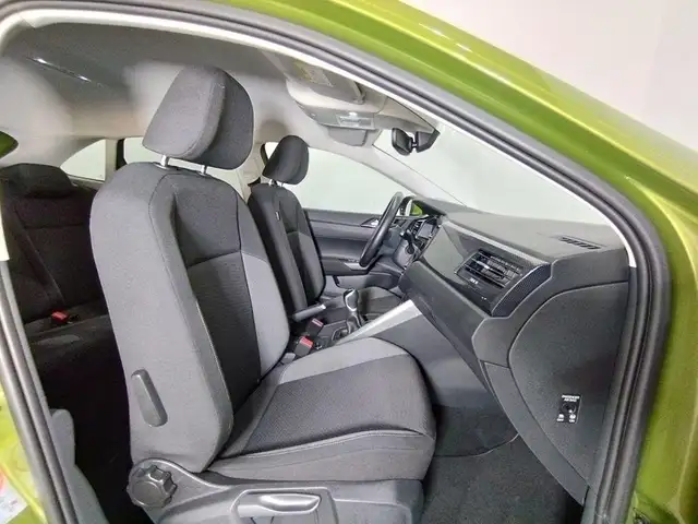 Volkswagen Taigo view 5