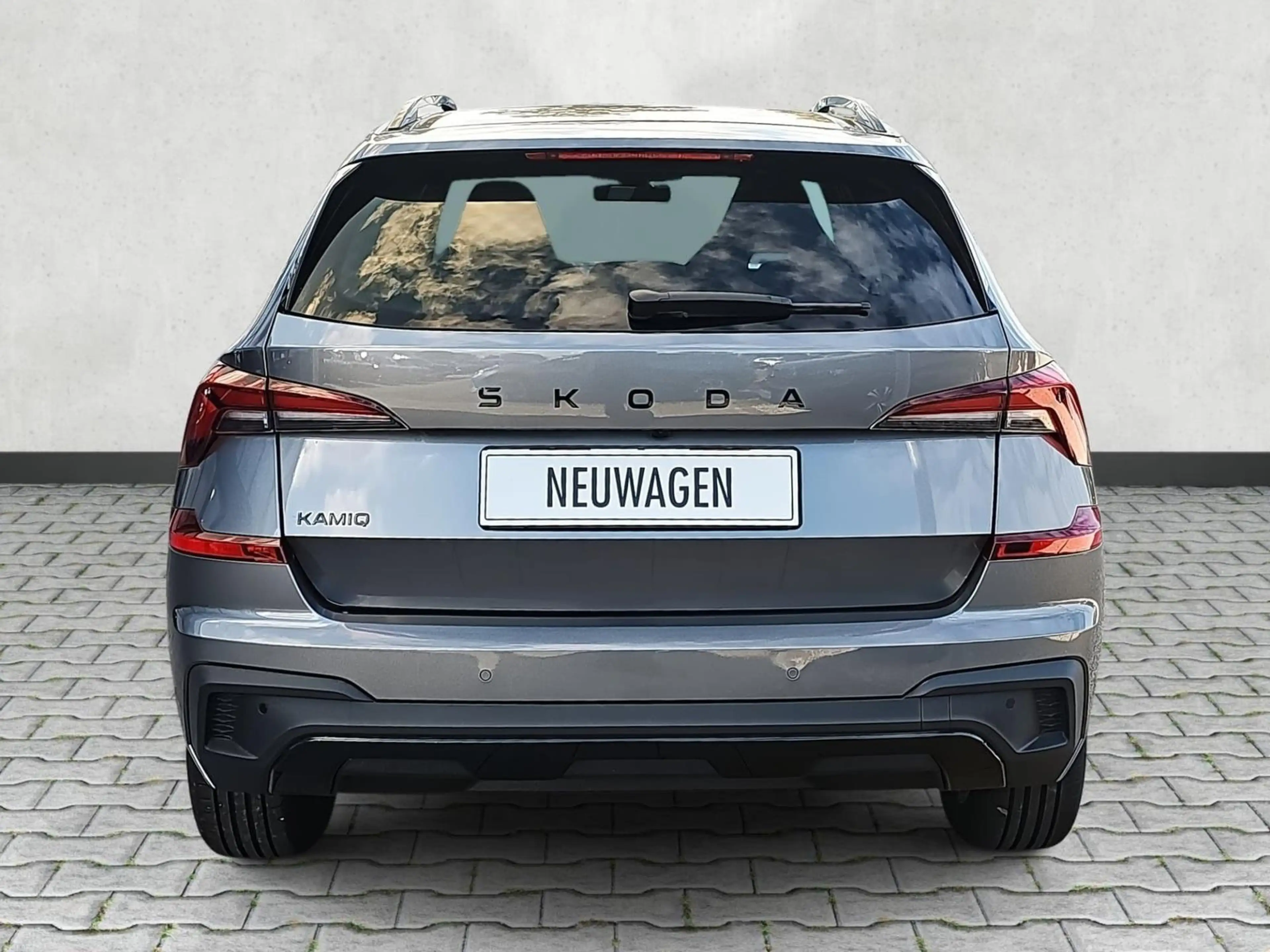 Skoda Kamiq 1.5 TSI DSG Monte Carlo Matrix Nav AHK 5JG — photo 21