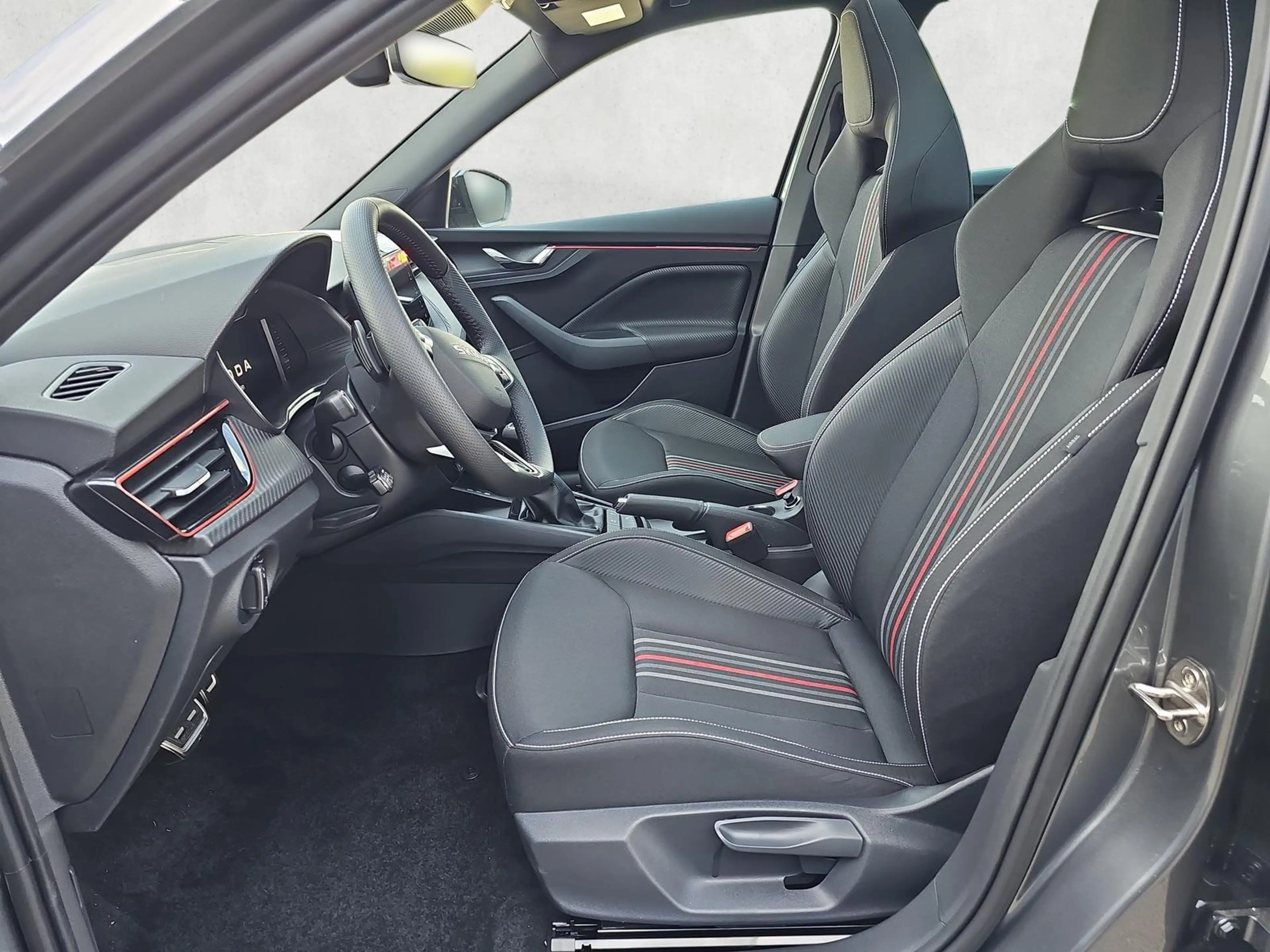 Skoda Kamiq 1.5 TSI DSG Monte Carlo Matrix Nav AHK 5JG — photo 10