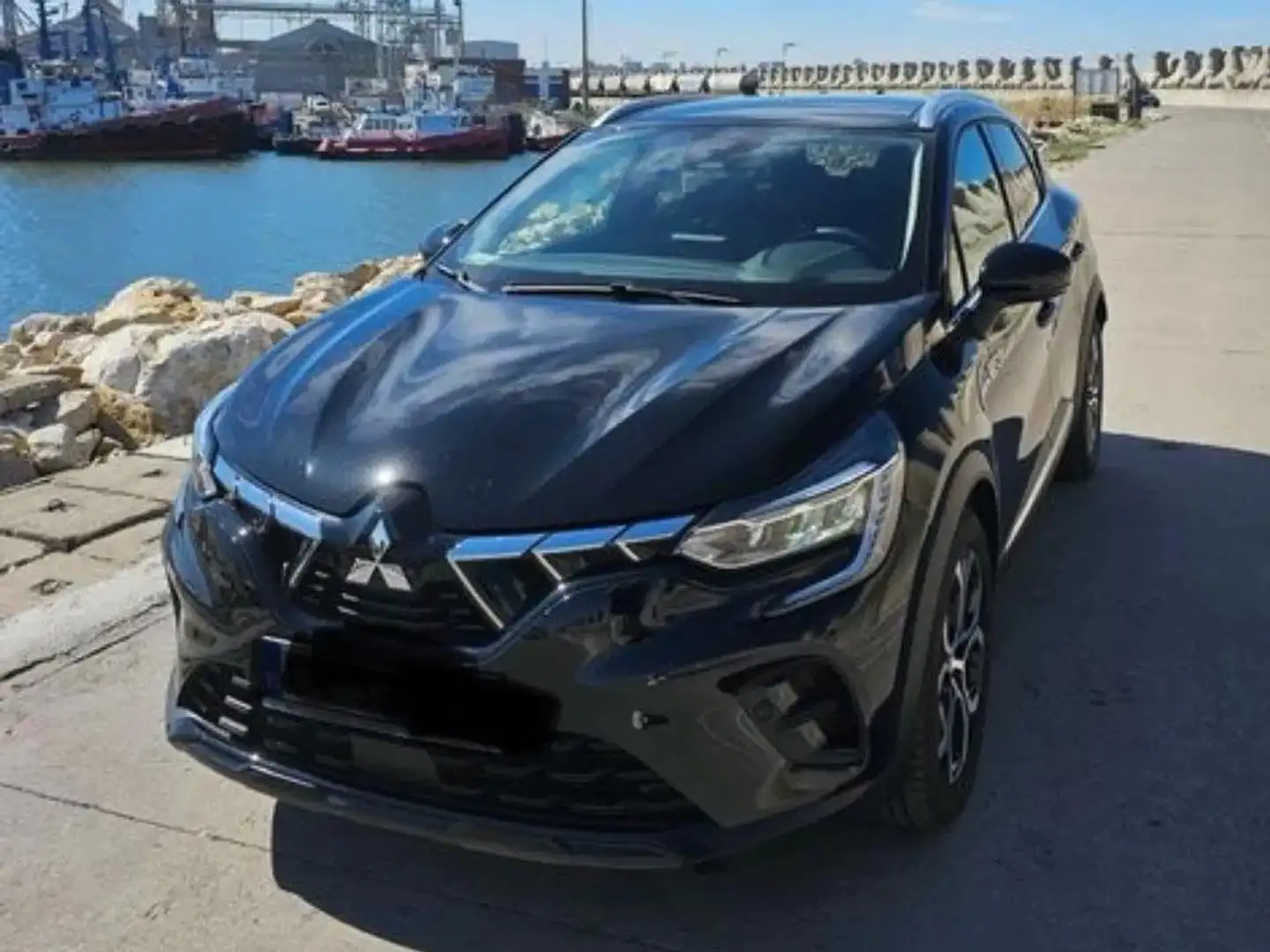 Mitsubishi ASX ASX 1.6 Plug-In-Hybrid TOP Fekete - 1
