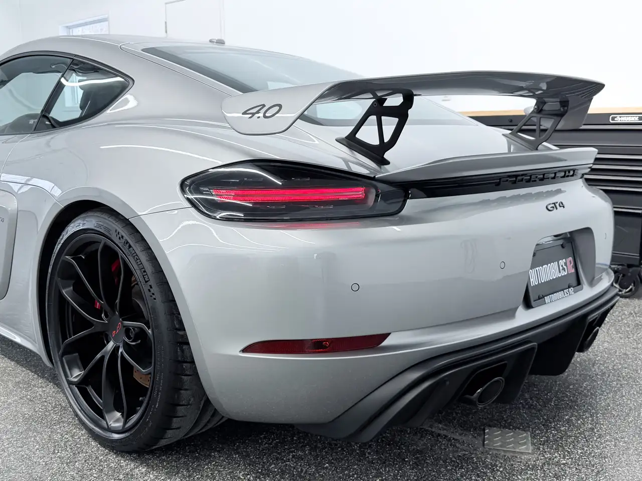 Porsche 718 Cayman снимка Porsche 718 Cayman