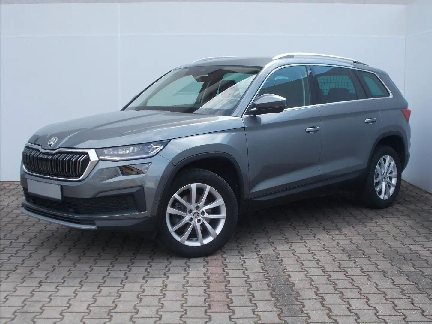 Skoda Kodiaq Style 1.5 TSI * DSG * NAVI * Kamera * uvm Gris - 2