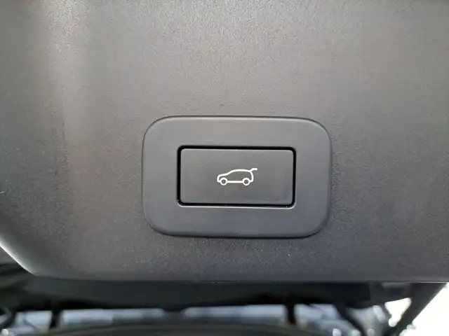 Land Rover Range Rover Evoque view 8