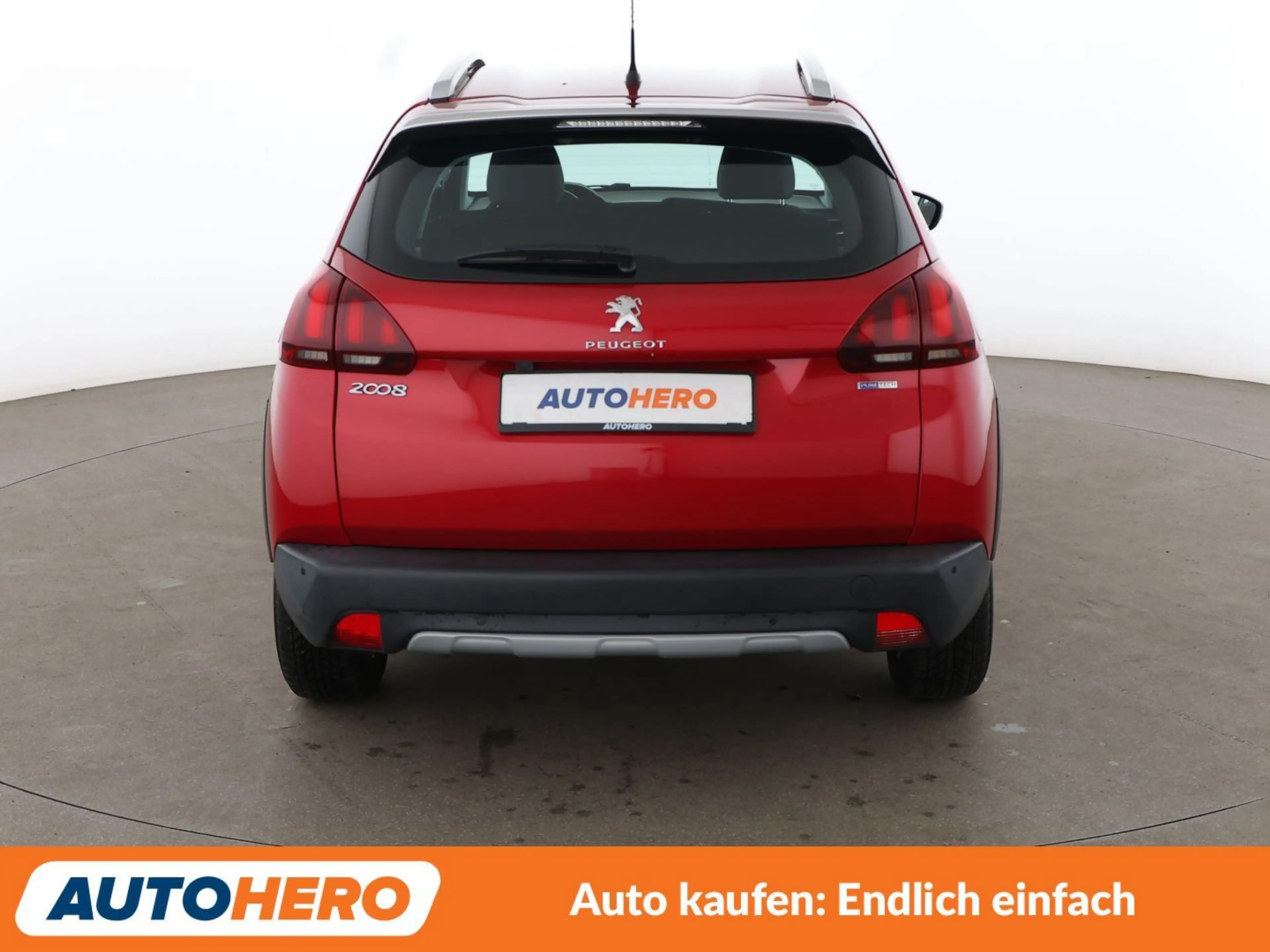 Peugeot 2008 1.2 PureTech Allure *NAVI*TEMPO*CAM*PDC*SHZ* — photo 5