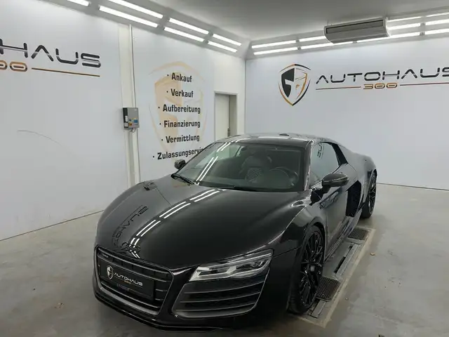 Audi Coupe 5.2 FSI plus quattro V10 CARBON NAVI