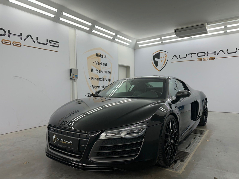 Audi R8 Coupe 5.2 FSI plus quattro V10 CARBON NAVI — photo 9