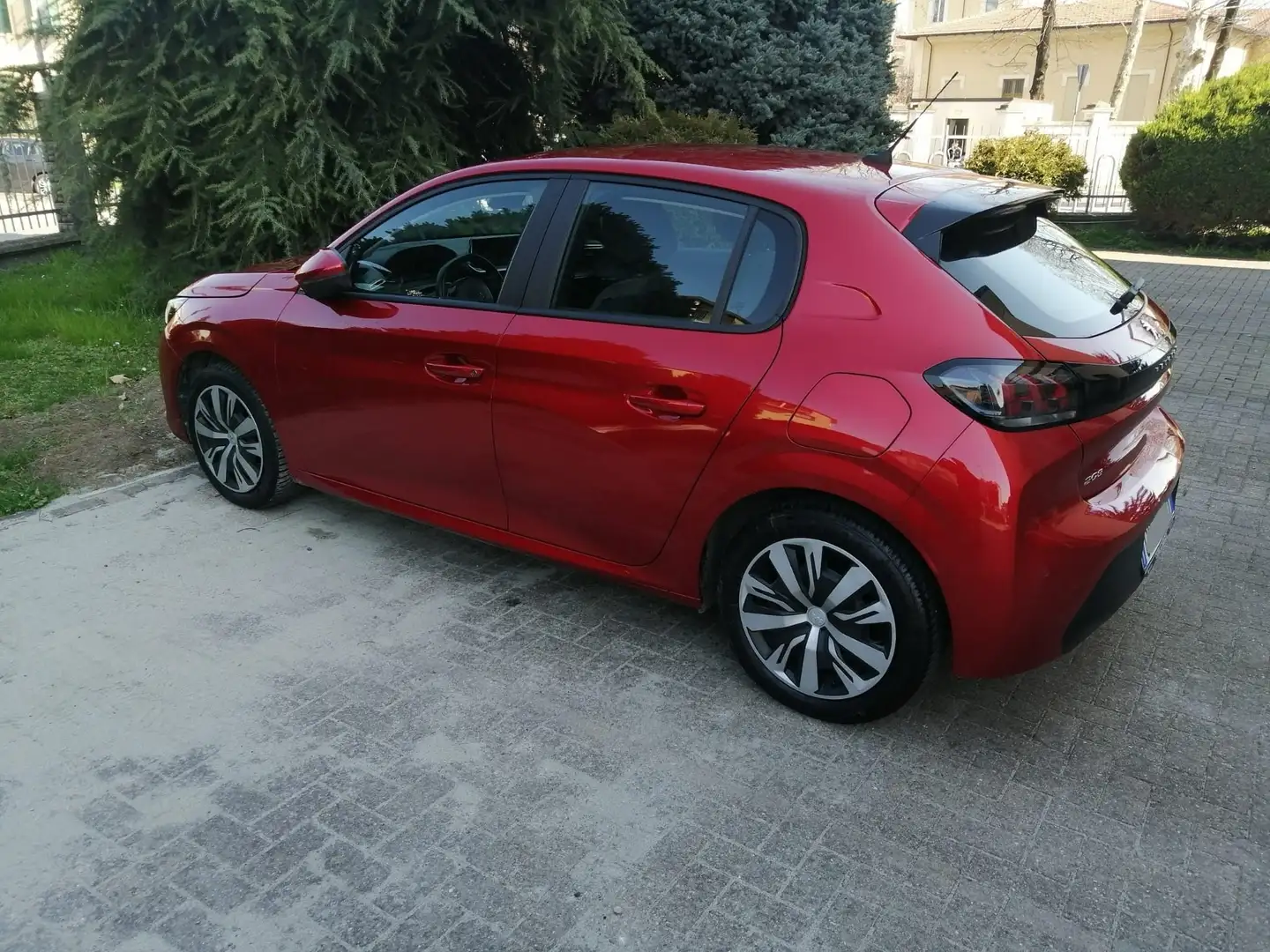 Peugeot 208 208 II 2019 1.2 puretech Active s Rosso - 1