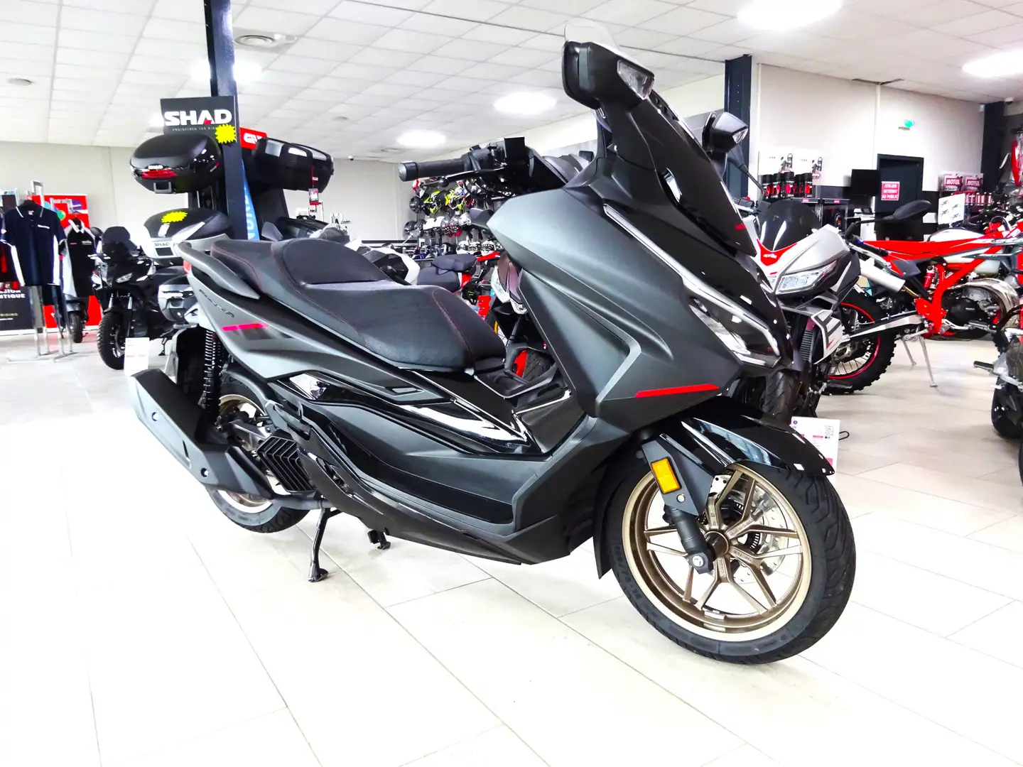 Honda Forza 125 Noir - 1