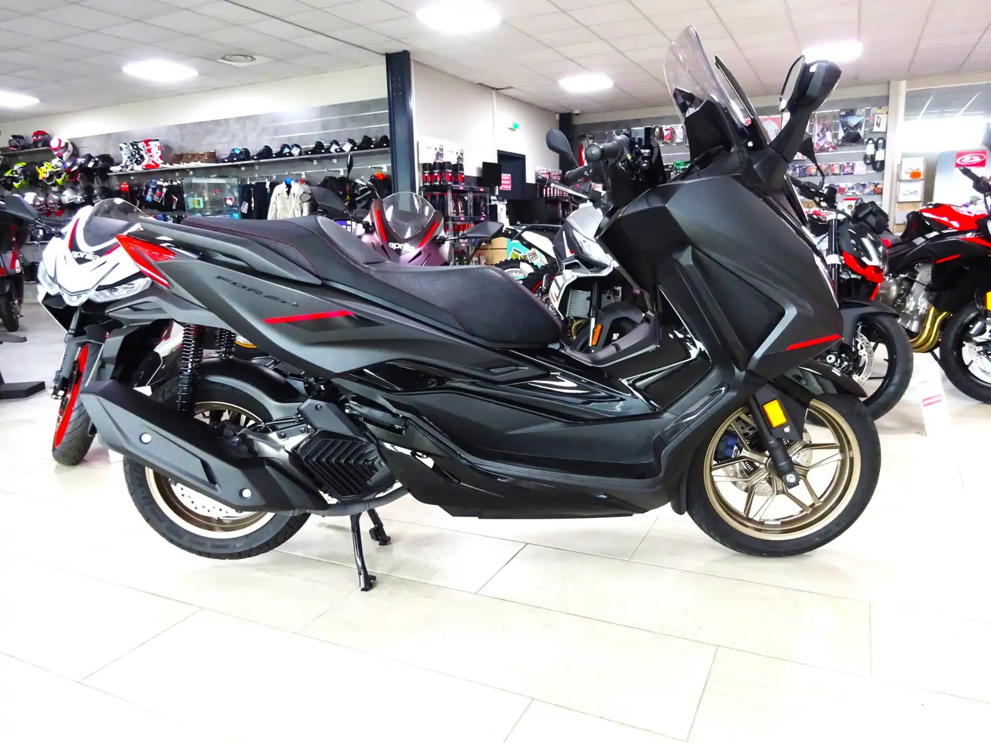 Honda Forza 125 Noir - 2
